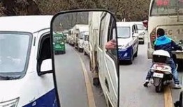 新疆堵车最新爆料,最新路况实时更新